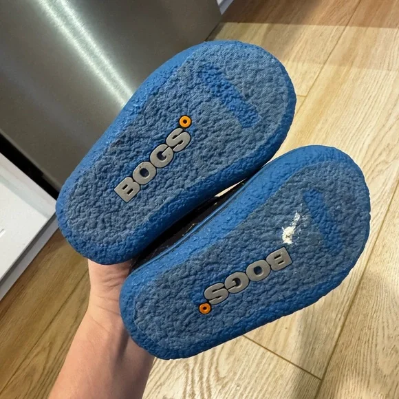 Bogs Kids' Constellation Insulated Boots - Black and Blue - Picture 6 of 7